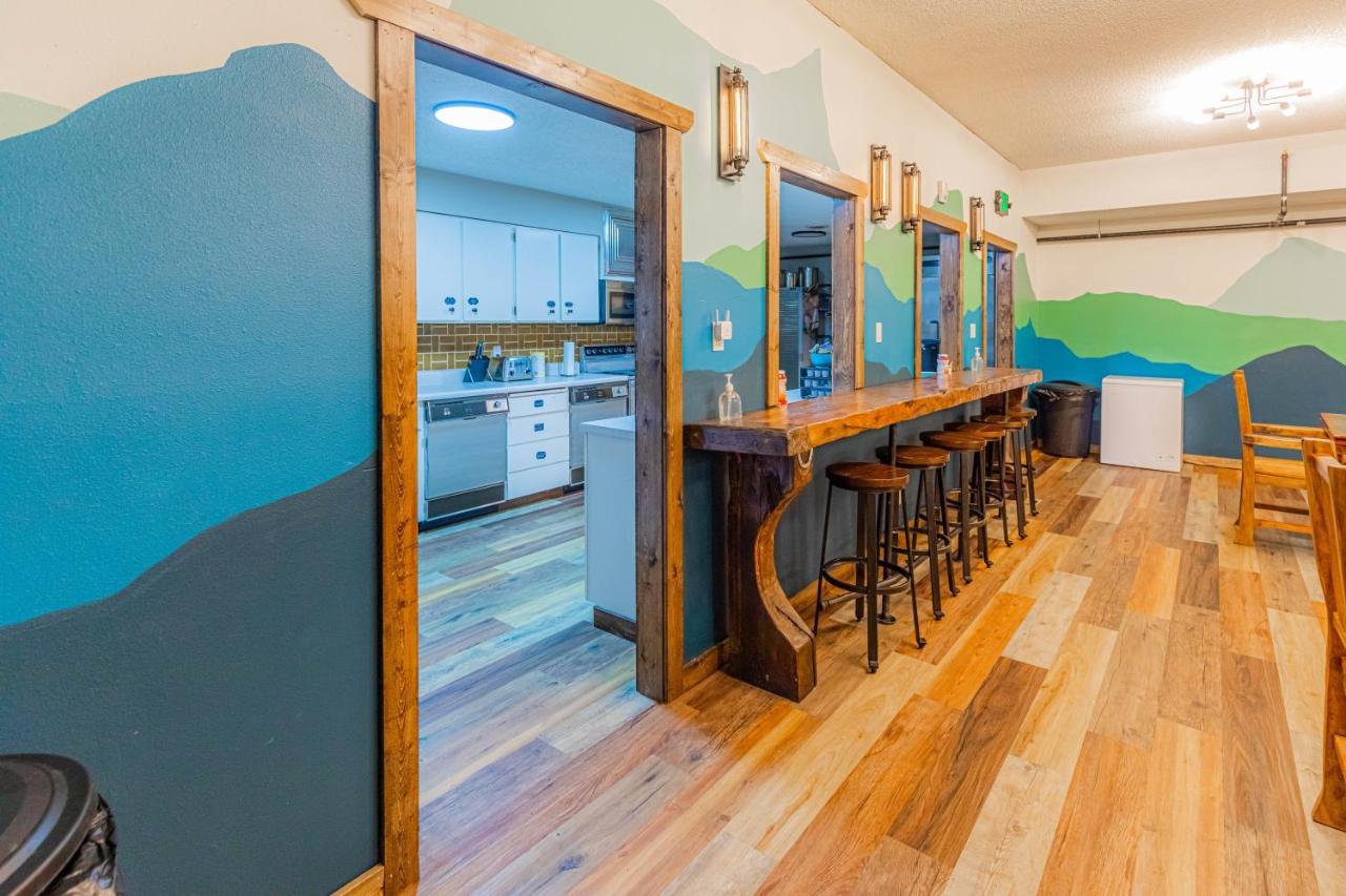 Pintler'S Portal Hostel アナコンダ エクステリア 写真