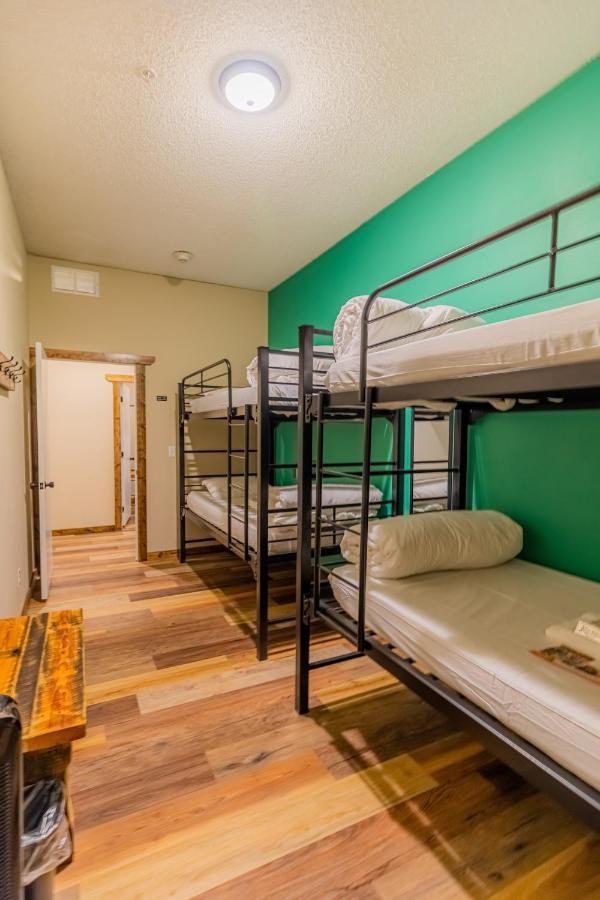 Pintler'S Portal Hostel アナコンダ エクステリア 写真
